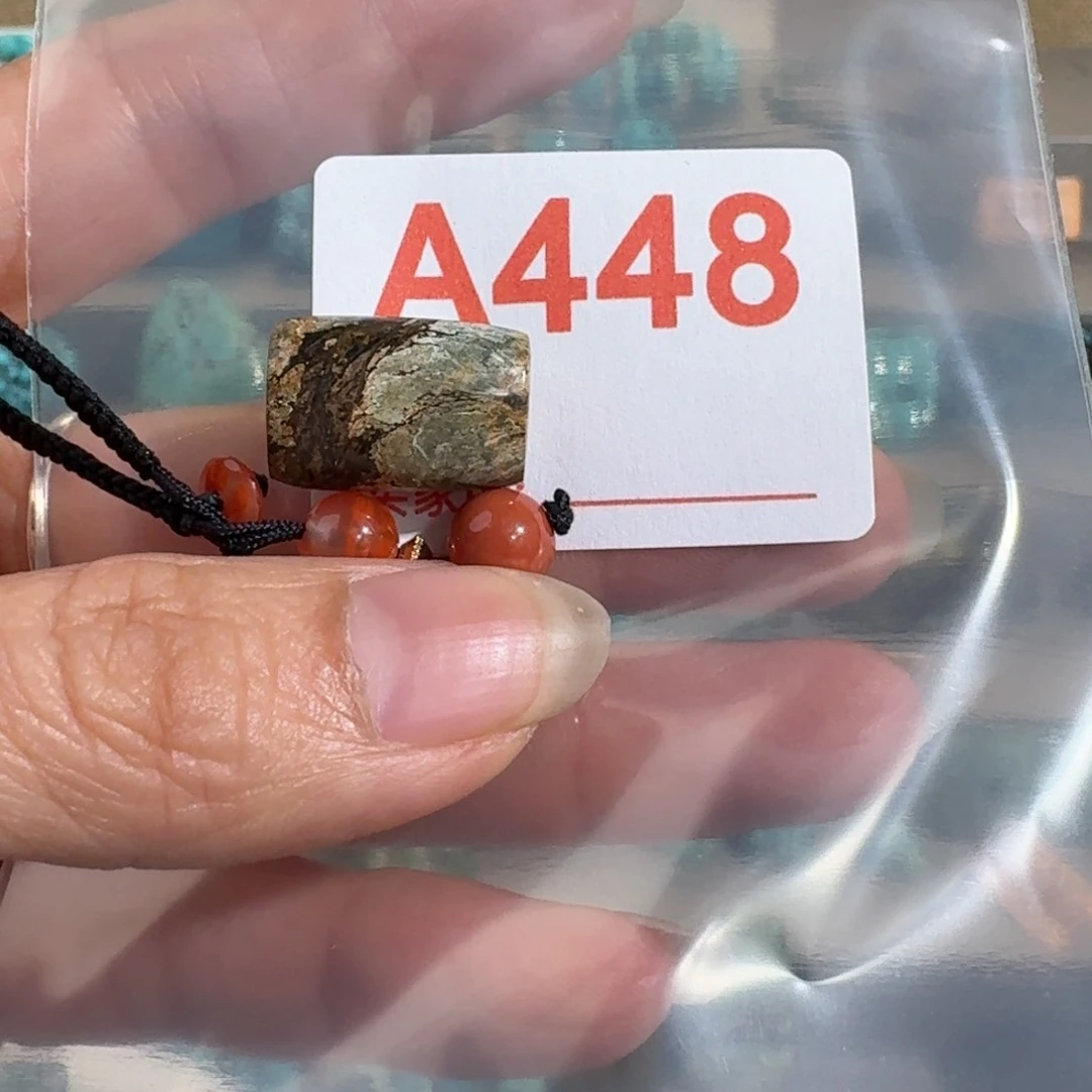 南红玛瑙桶珠未镶嵌