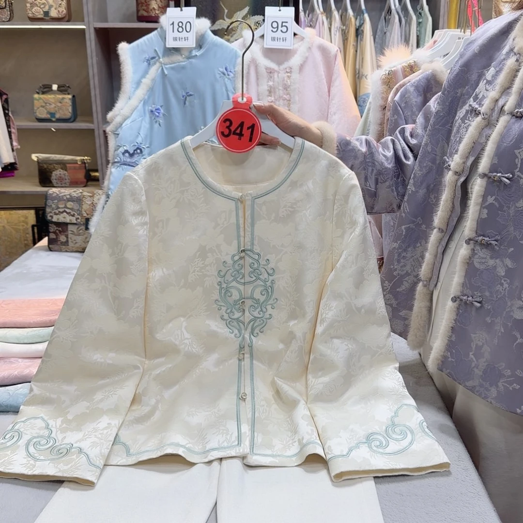 谦***谦非遗传承人的精神风貌