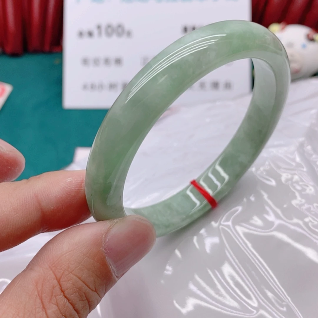 翡翠手镯未镶嵌秋*月A1444444444