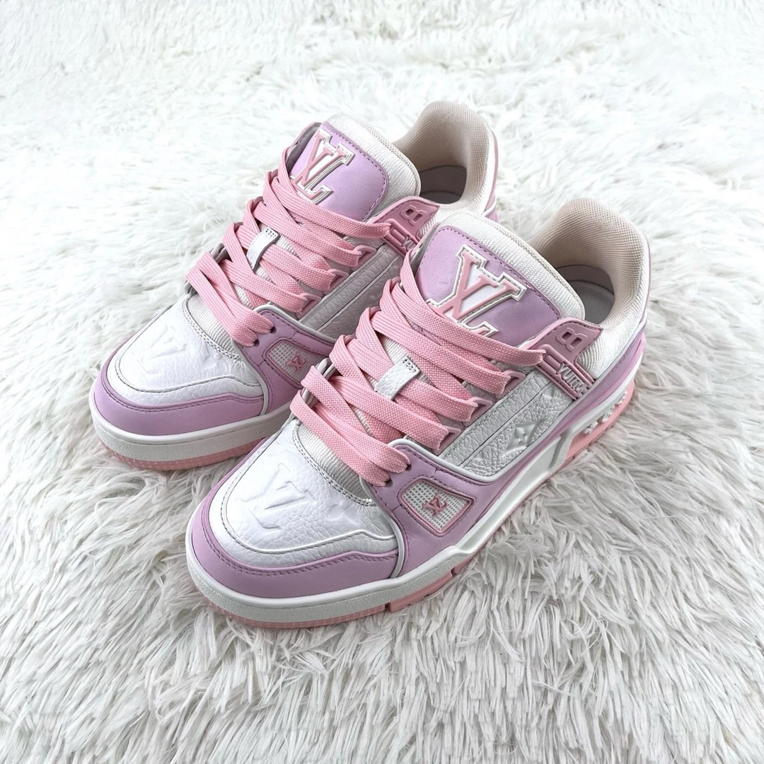 99新 LouisVuitton/路易威登 Trainer樱花粉板鞋37码（原盒）