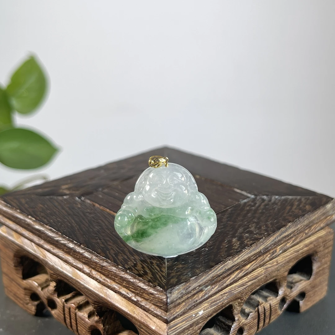 JGB03-123  天然缅甸A货翡翠  18K扣佛公