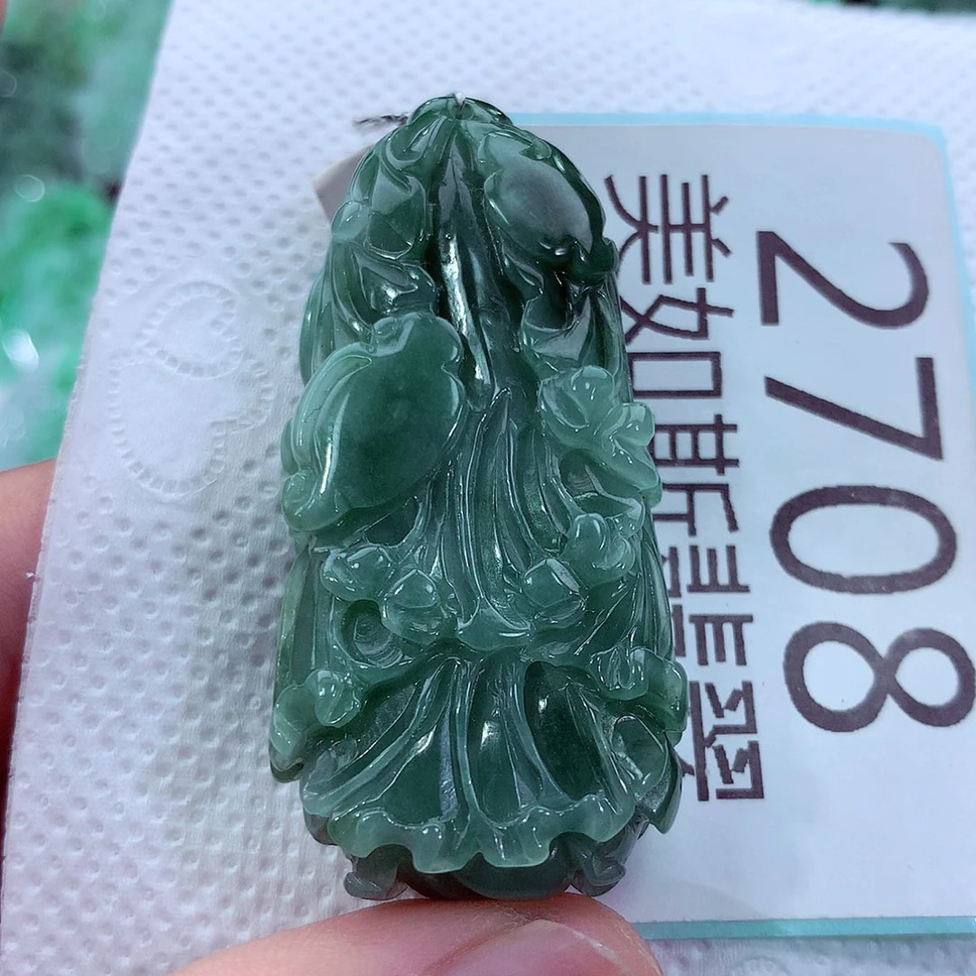 吊坠(不含链)未镶嵌翡翠