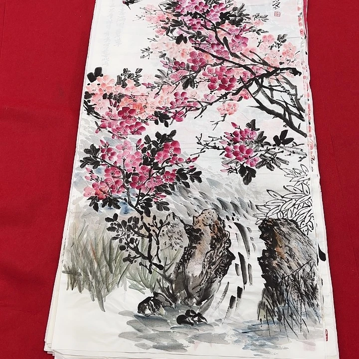 国画花鸟等图案和造型都非常精美和