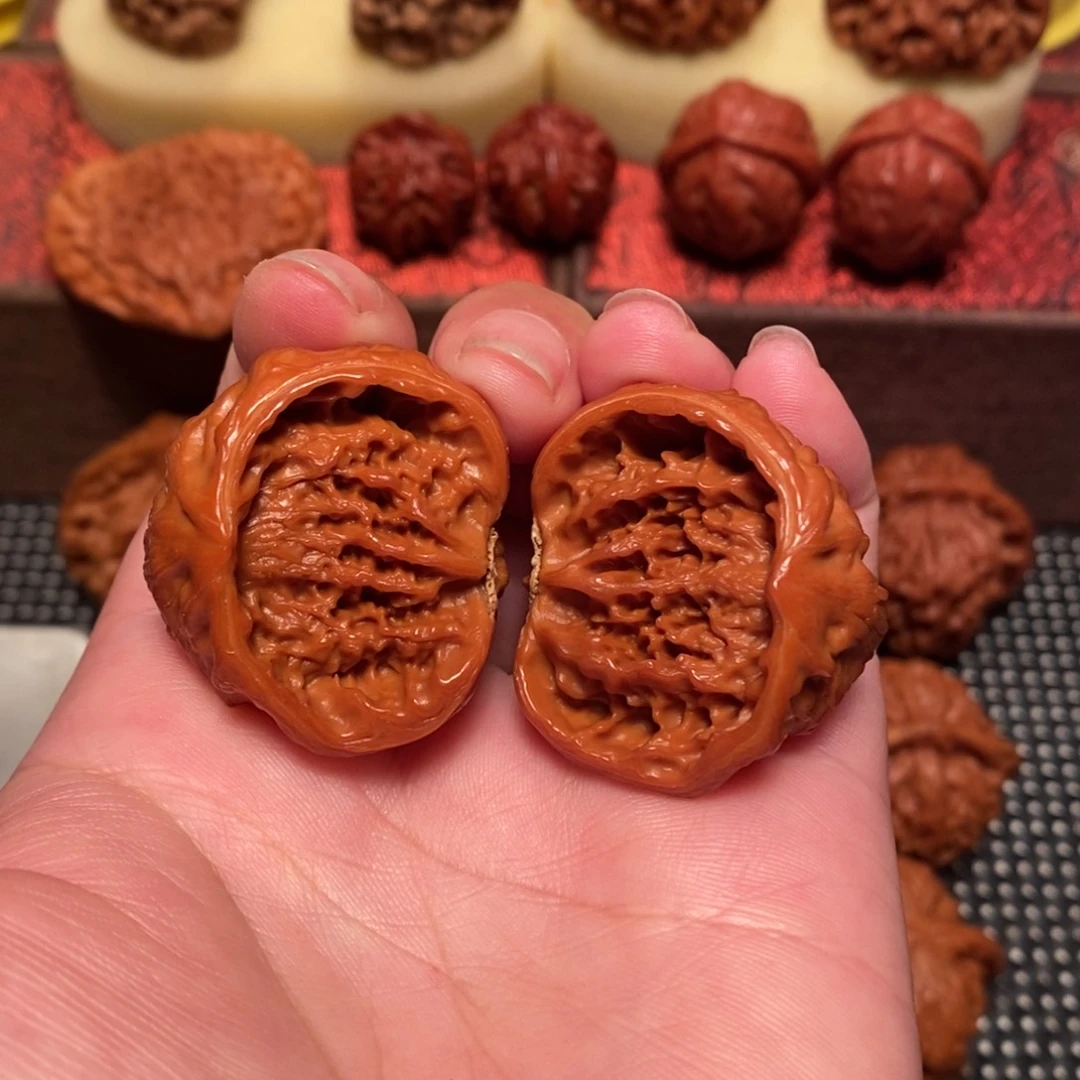 沙***狼吊坠文玩核桃蛇头