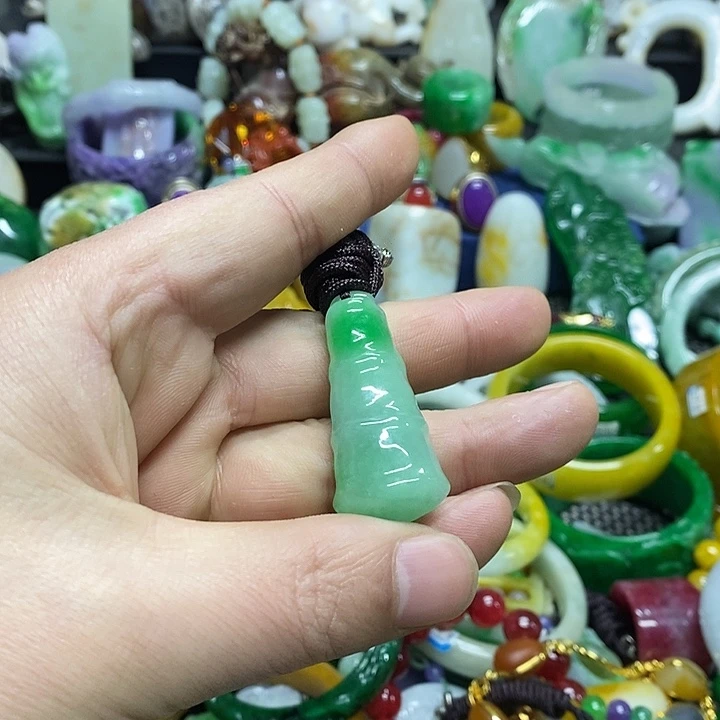 颈饰未镶嵌翡翠缅甸翡翠首饰配饰