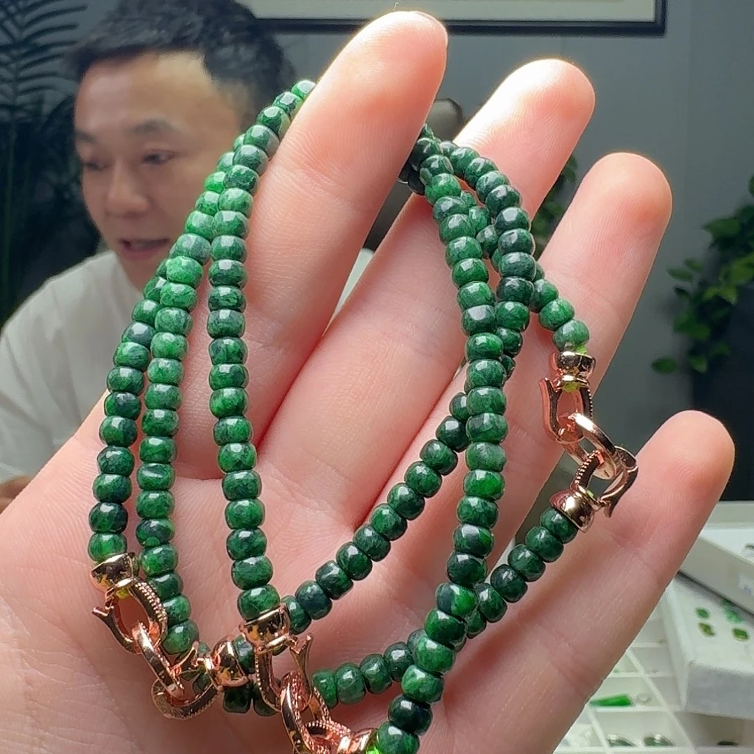翡翠未镶嵌手链多样性发货其一
