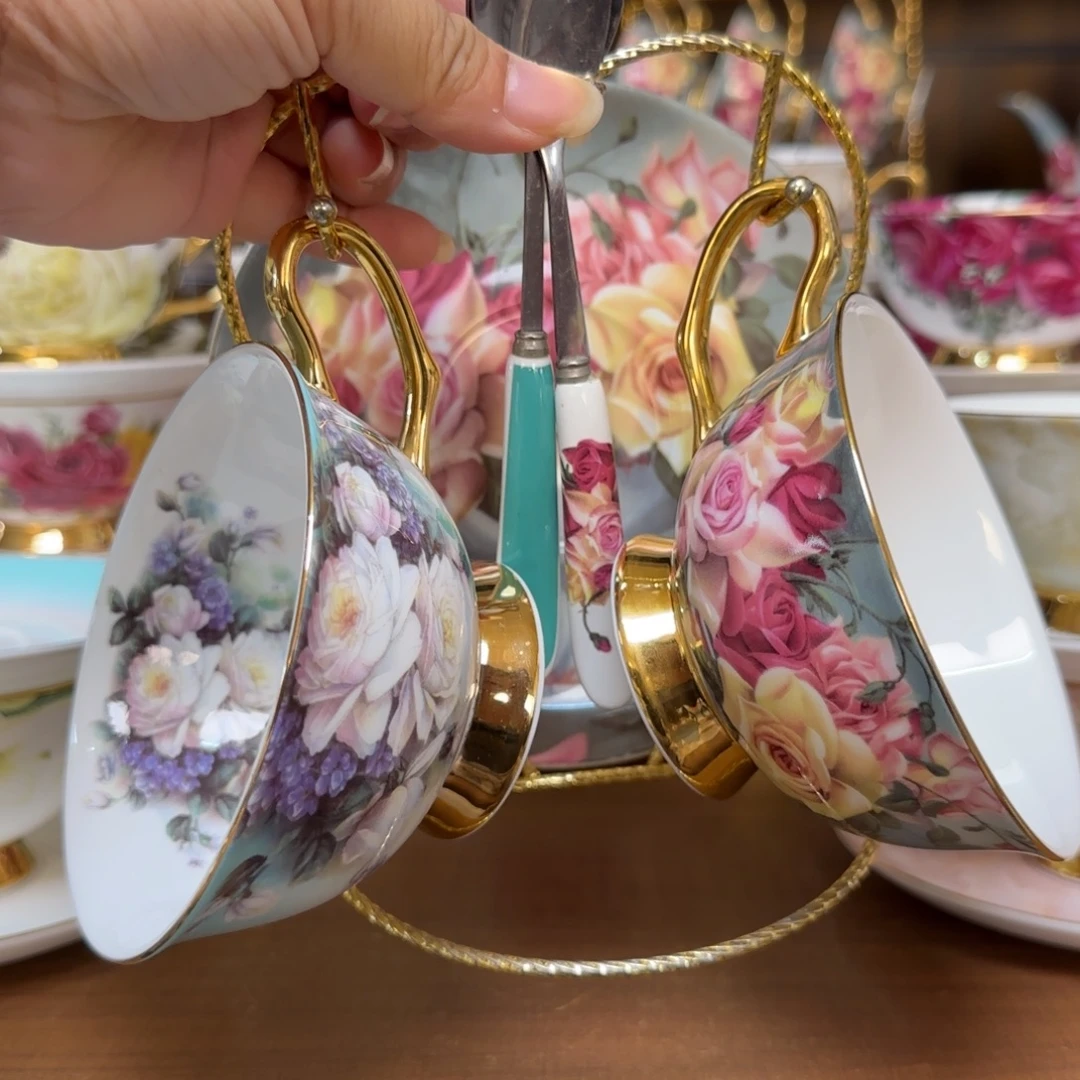 45%以上骨粉骨瓷经典➕渐变蓝两杯碟送杯架快递装