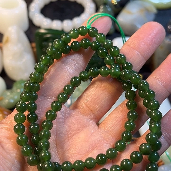 和田玉（碧玉）未镶嵌手链