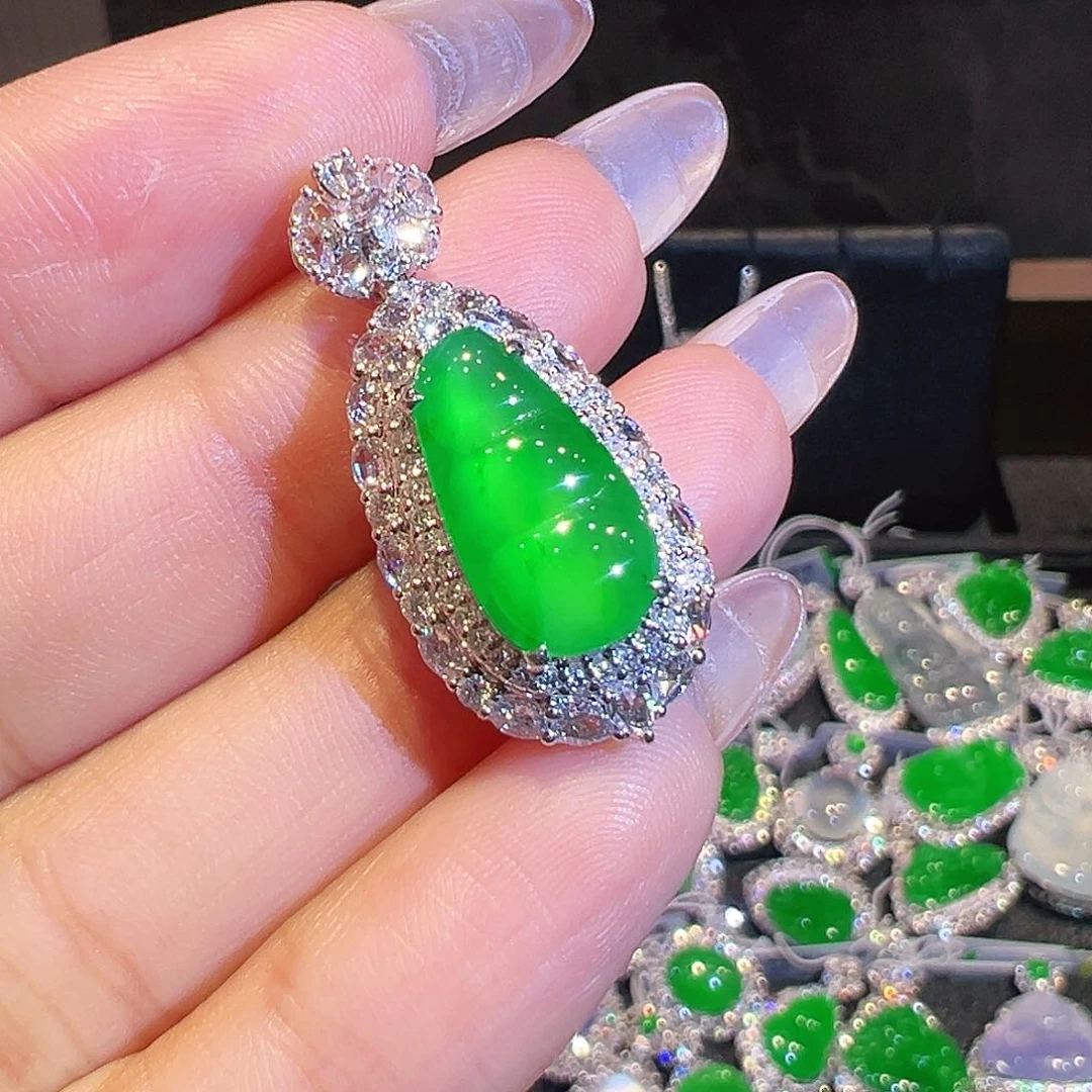 翡翠18K金镶嵌吊坠(不含链)翡翠