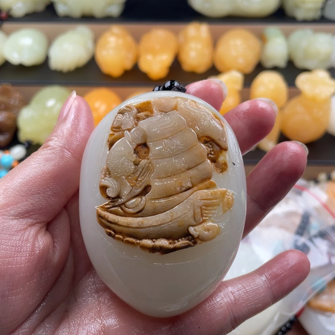 一***味石材天然古青石手把件