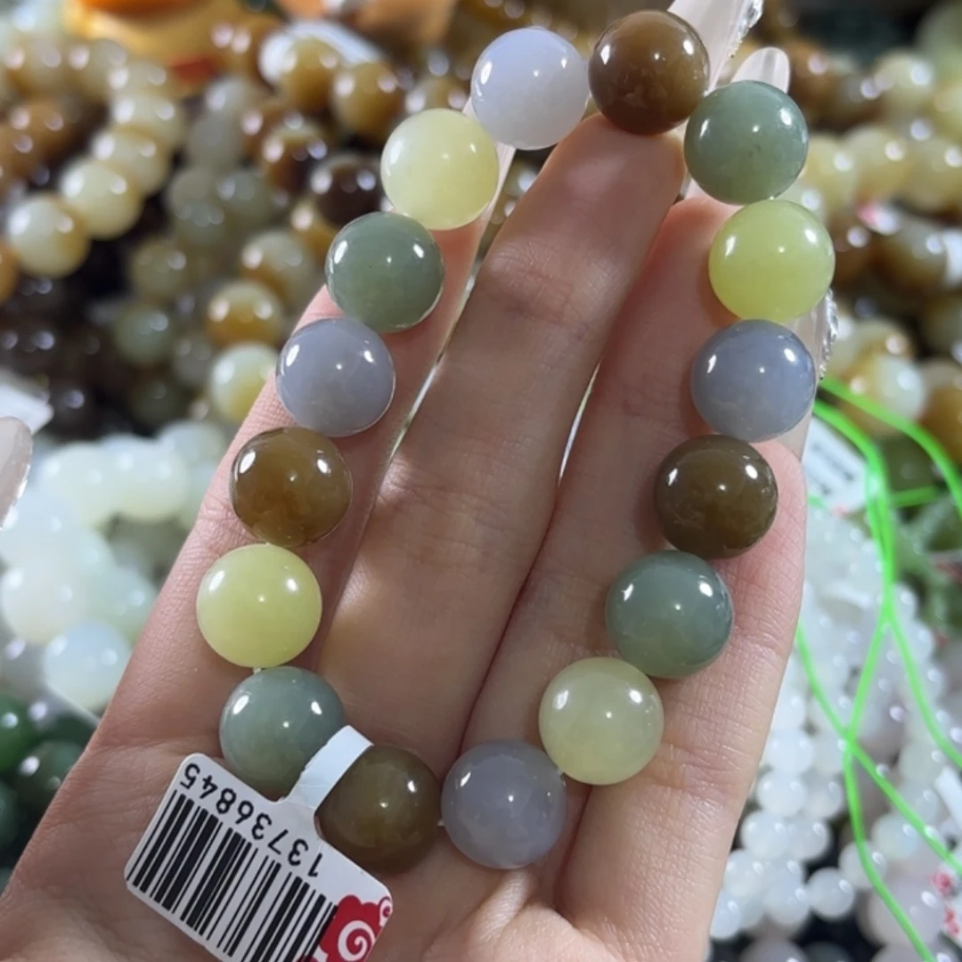 皓***空和田玉未镶嵌手链559