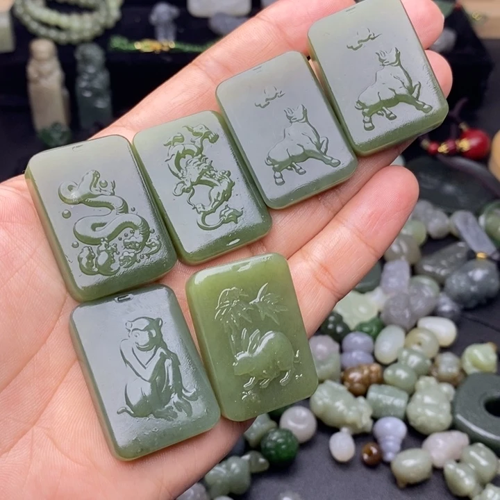 和田玉未镶嵌颈饰一个多样性发货