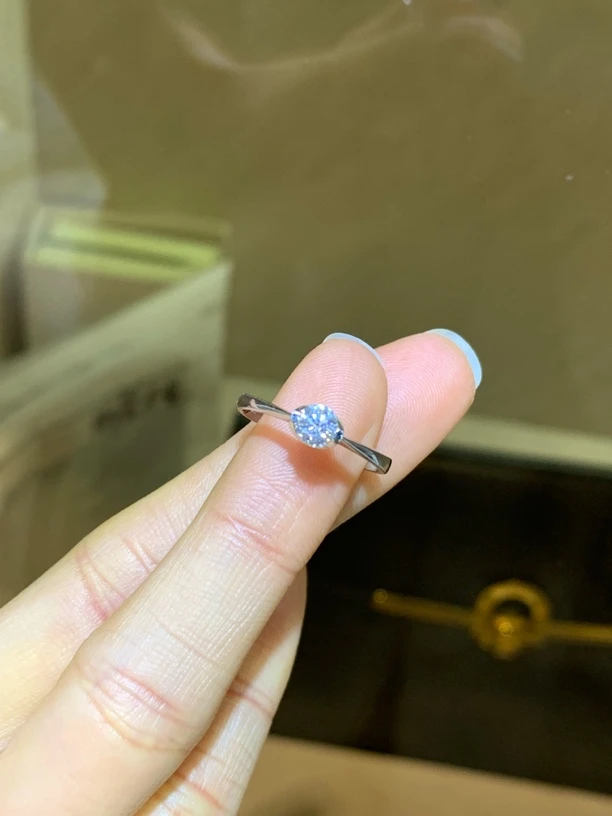 0.31克拉钻石女戒12.5圈口简约款