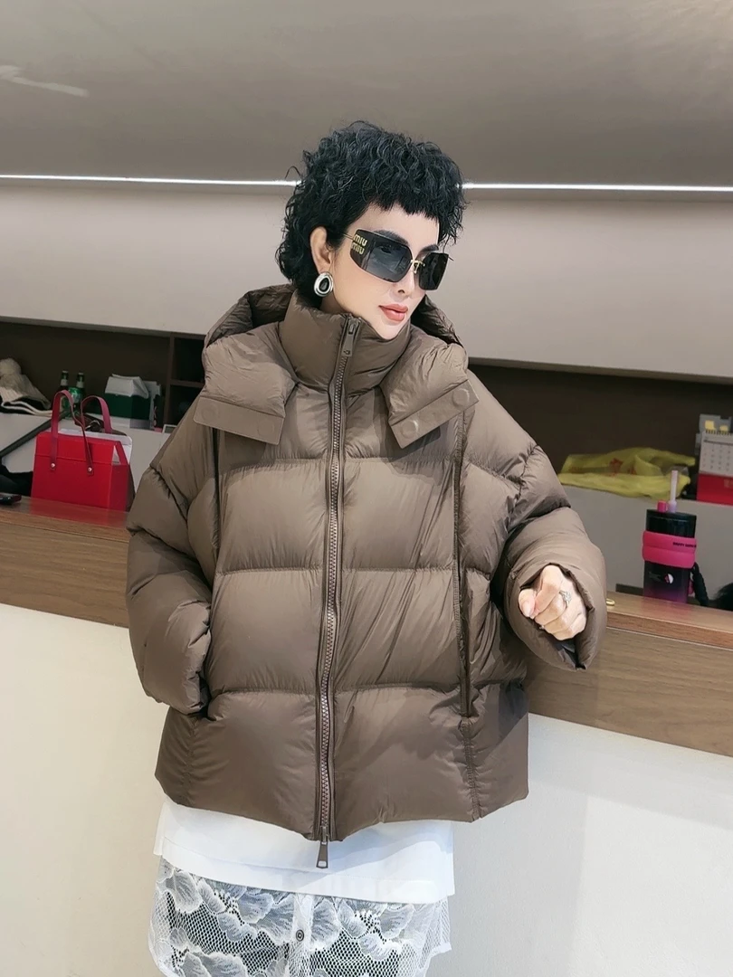 迷巧时尚新款冬季百搭白鹅绒连帽拉链羽绒服
