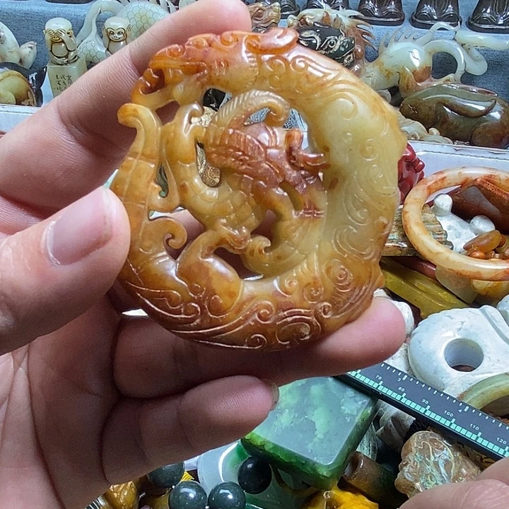 和田玉未镶嵌挂件