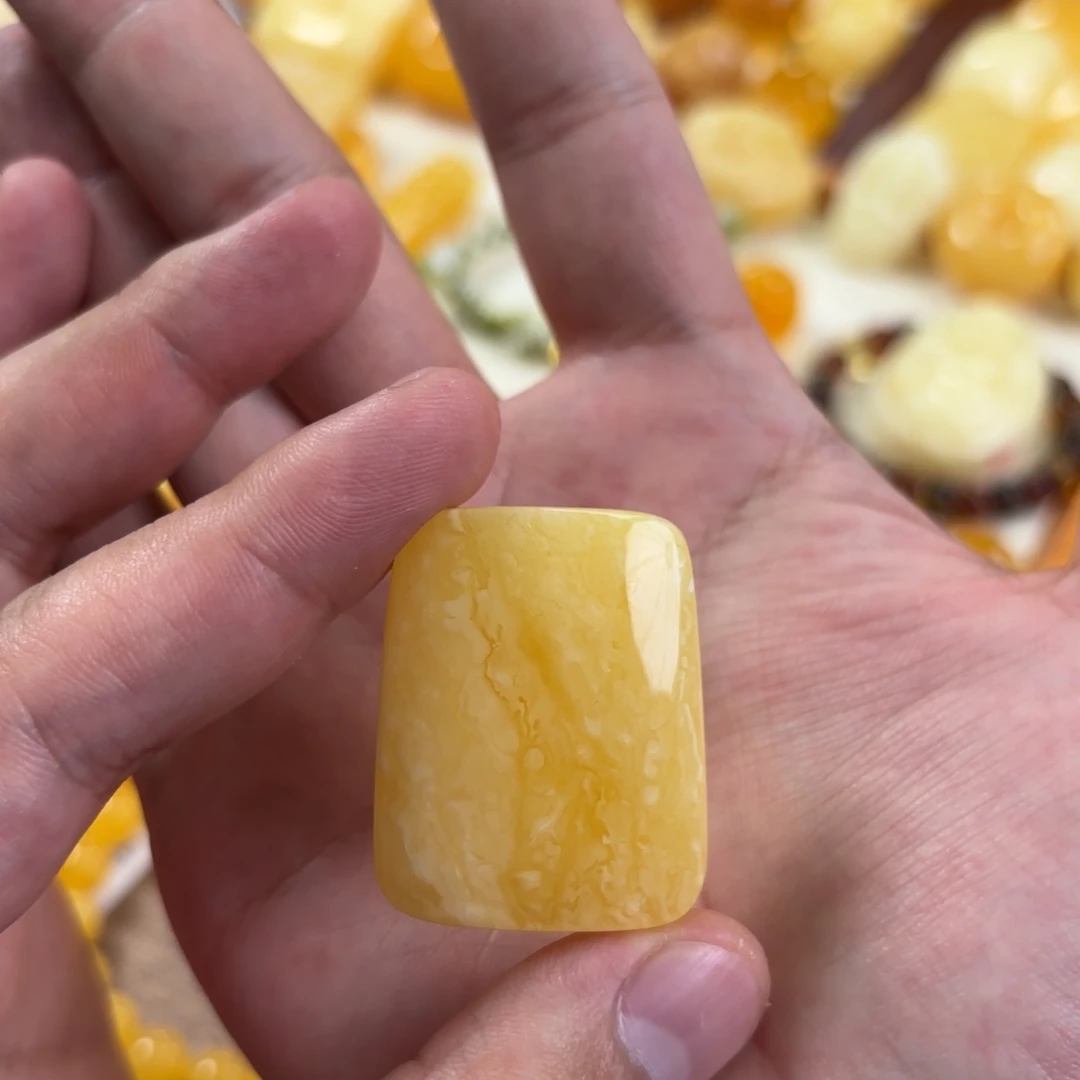 裸石蜜蜡未镶嵌无事牌