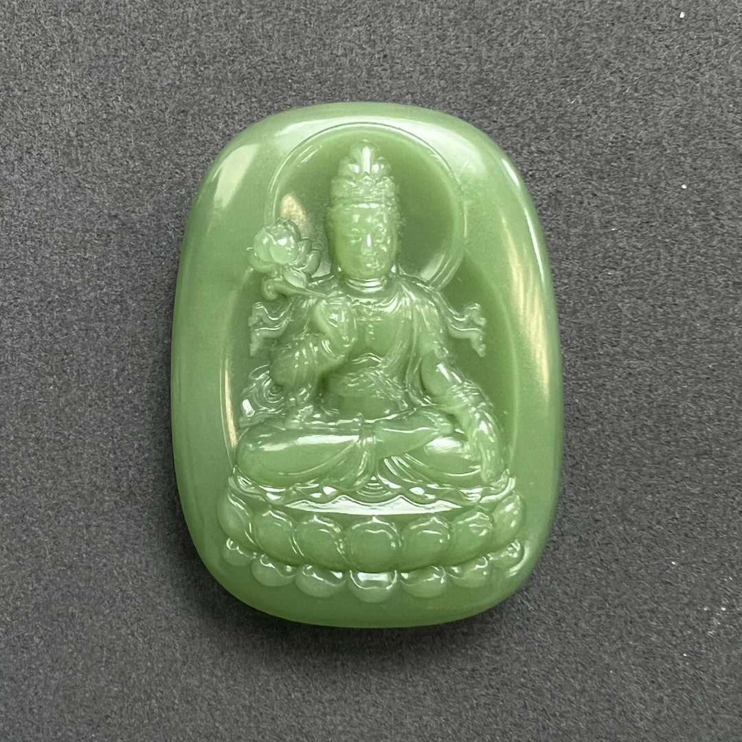俄罗斯碧玉粉绿正装观音 冰底无结构收藏级三五牌