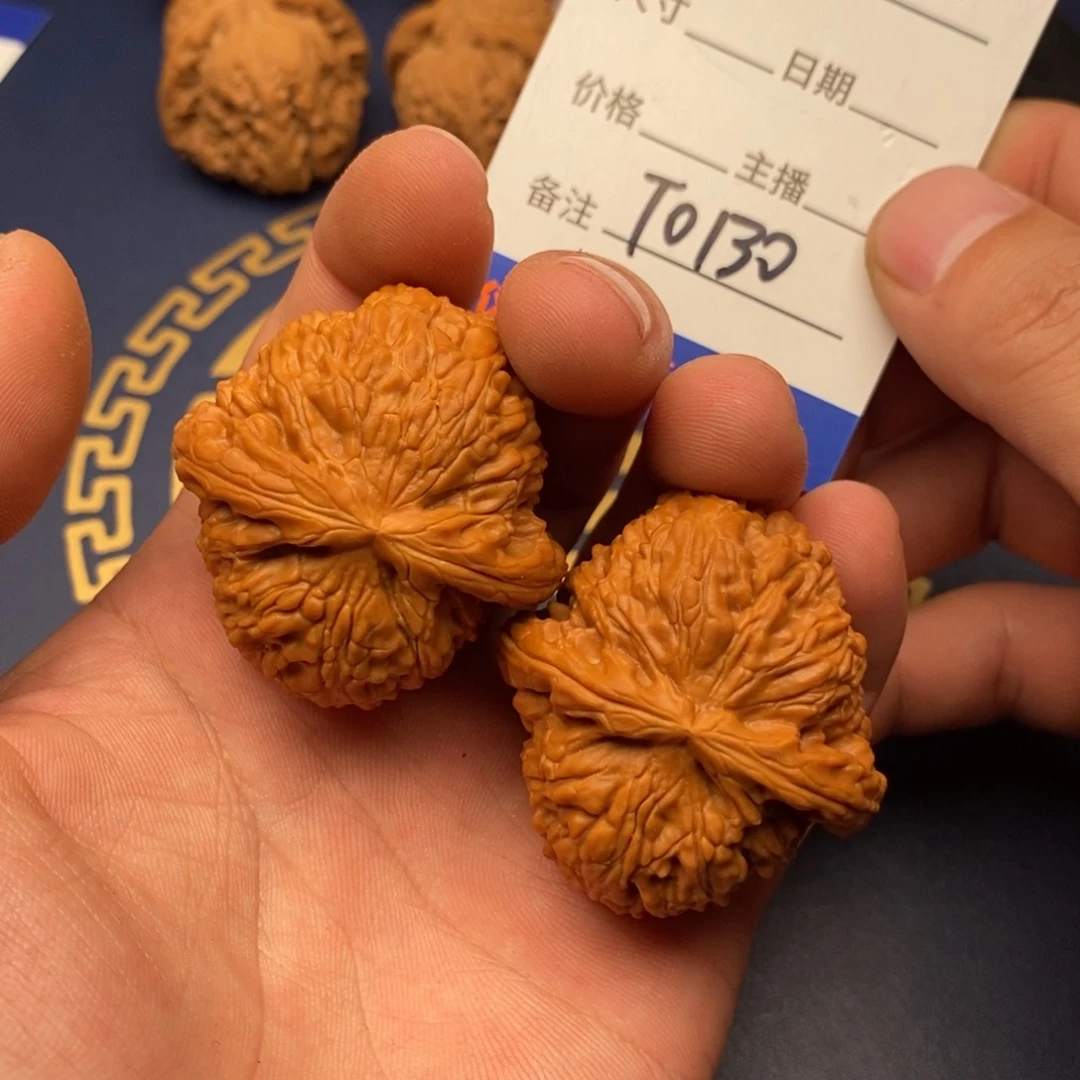 文玩核桃把件43白狮子130