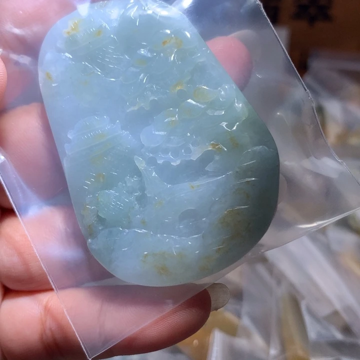 翡翠未镶嵌颈饰保真天然A货翡翠