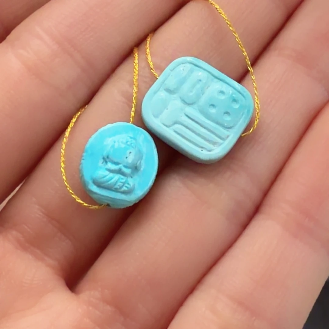 绿松石未镶嵌颈饰