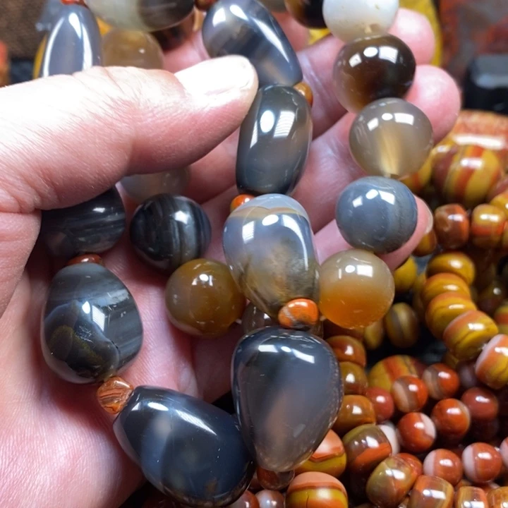 未镶嵌手链玛瑙/玉髓来****趟