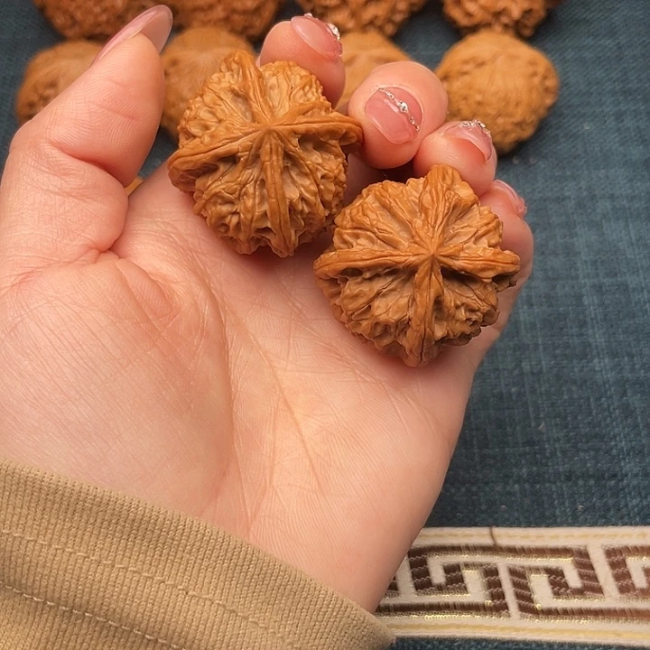 木***菜把件文玩核桃全品四棱35.5