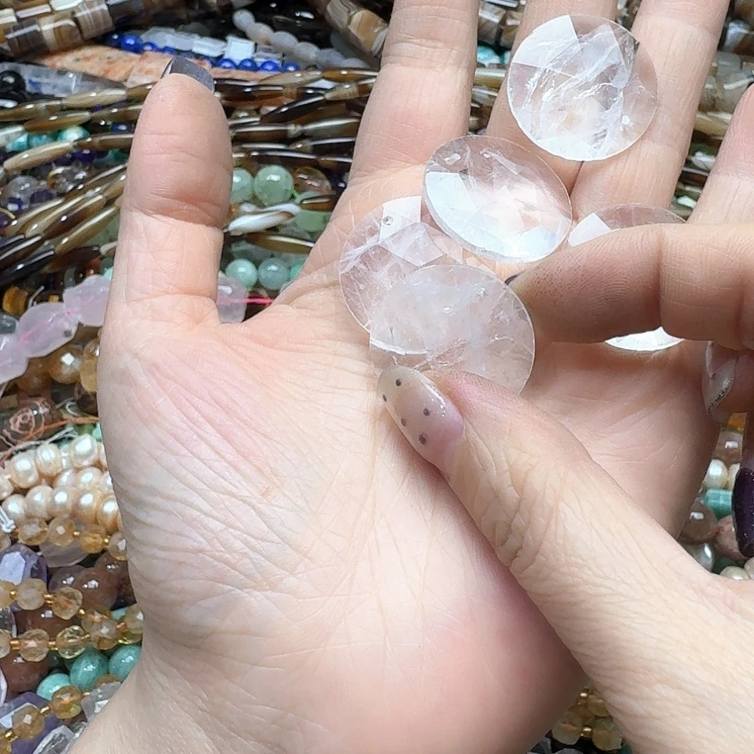 玛瑙/玉髓未镶嵌珠宝半成品一个25m白水晶圆饼吊坠