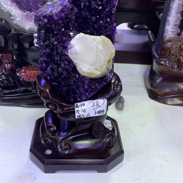 水晶大型摆件（非配饰）未镶嵌