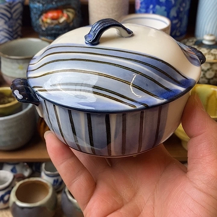 066 中古品默认微瑕满18包邮