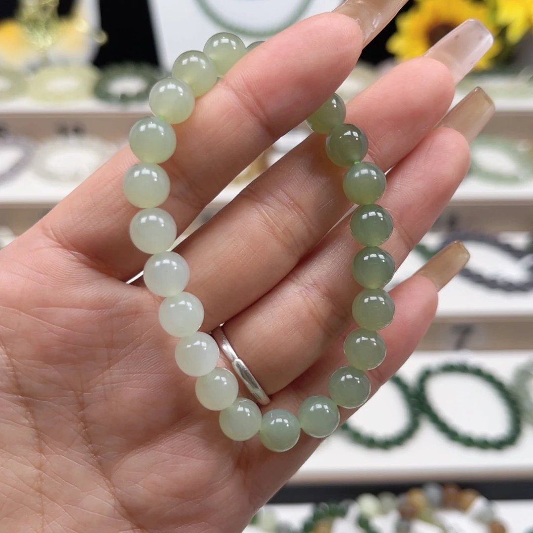 霁***虹和田玉未镶嵌手链