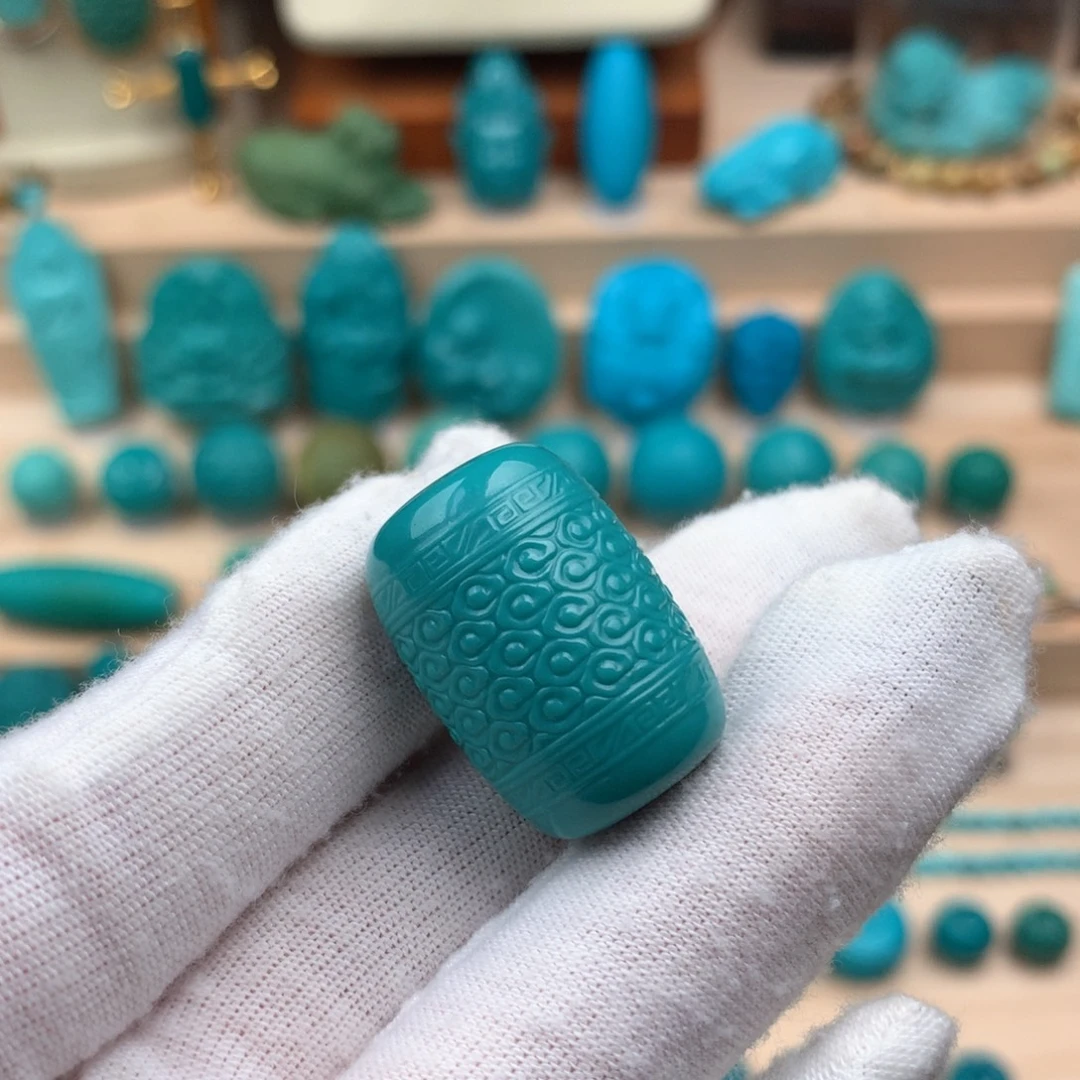 绿松石未镶嵌云纹桶珠卡16.5