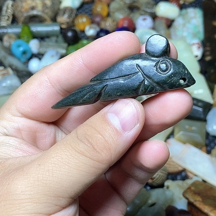 和田玉未镶嵌颈饰9