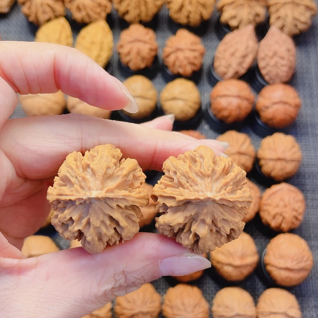 用***0把件文玩核桃龙骨粗筋