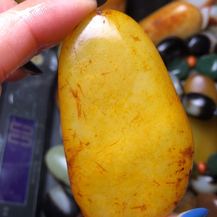 和田玉未镶嵌珠宝奇石