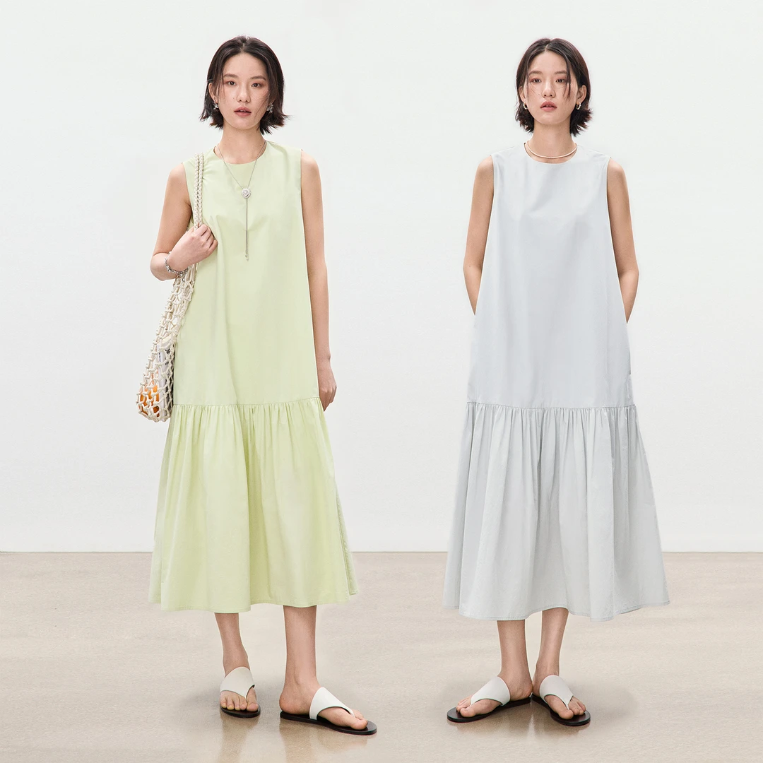鲸乎纯色气质圆领褶皱背心连衣裙女2025春夏高级感纯棉无袖长裙