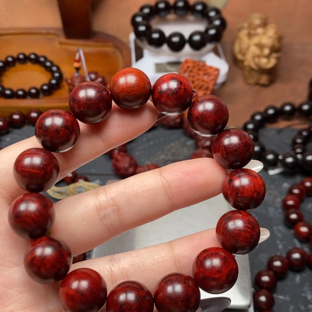 超***生檀香紫檀（小叶紫檀）1.5