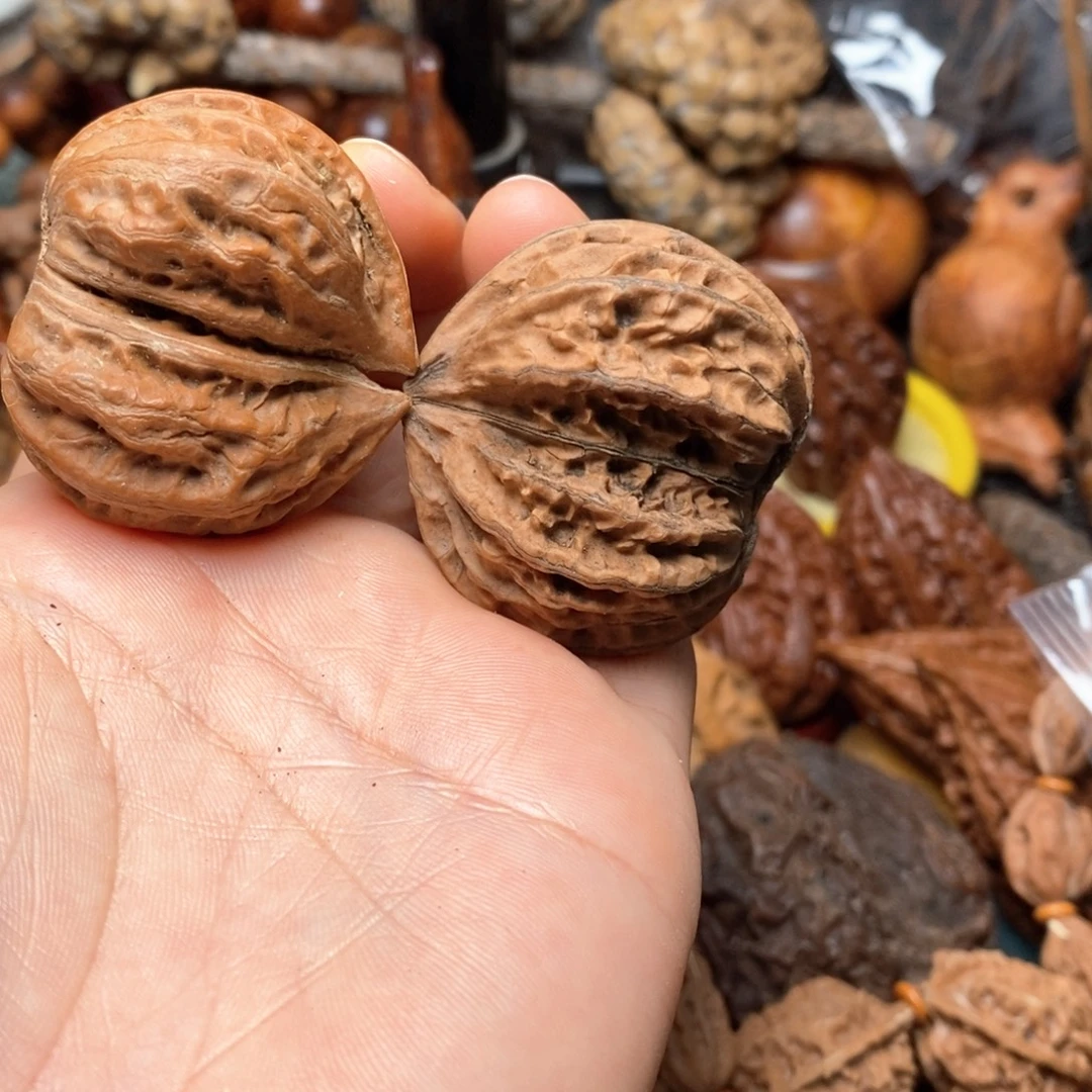 文玩核桃吊坠瑕疵127