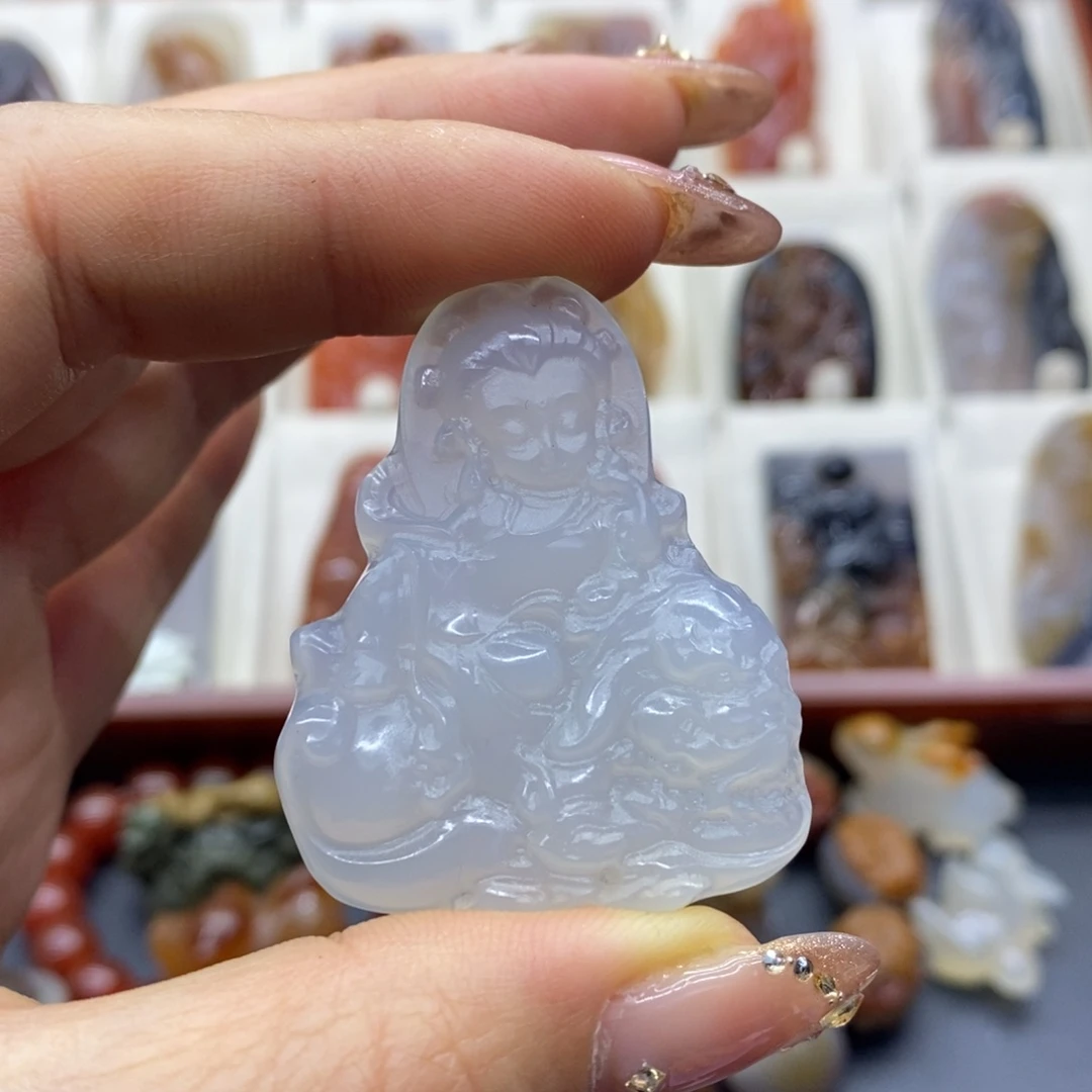 未镶嵌吊坠(赠链)玛瑙/玉髓嗯***。吊坠