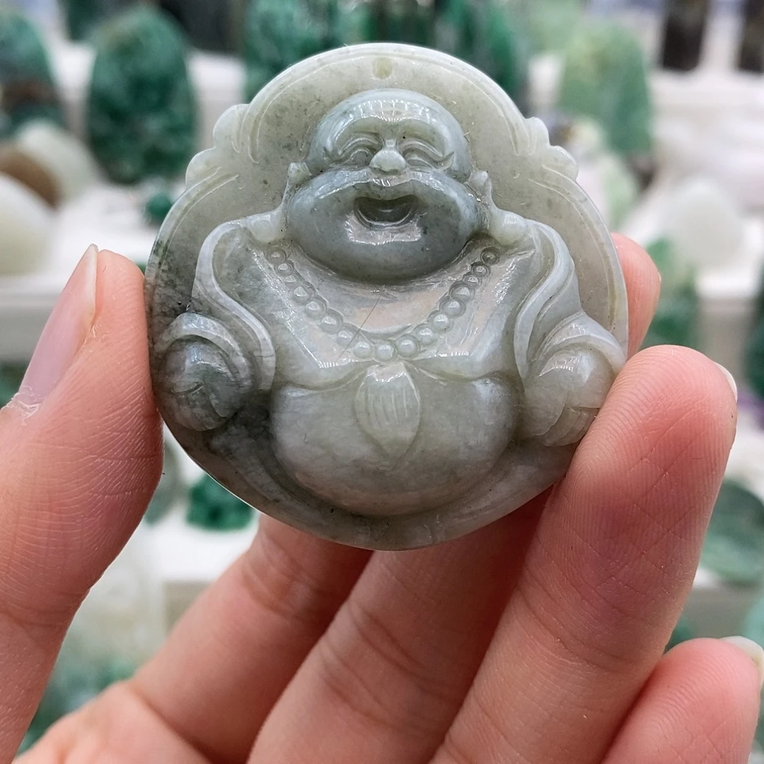 独山玉未镶嵌颈饰
