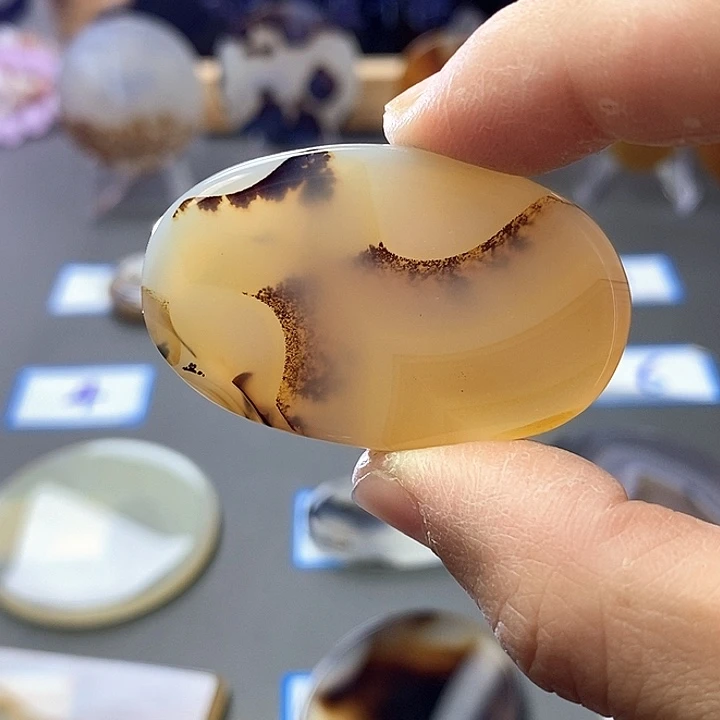 玛瑙/玉髓未镶嵌珠宝半成品