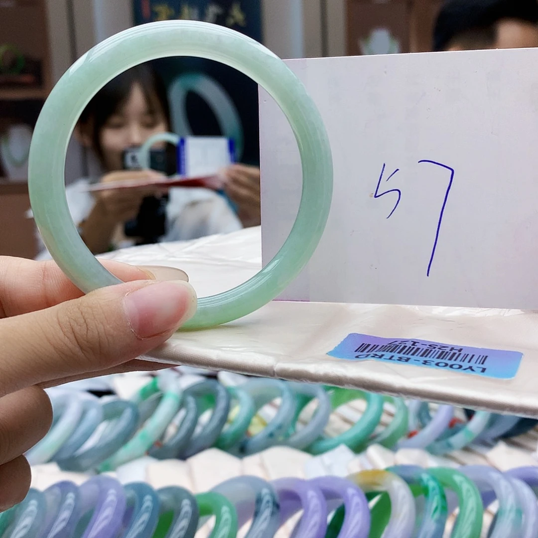 翡翠手镯未镶嵌g
