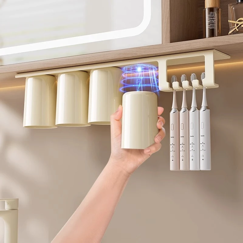 壁挂式牙刷架置物架洗漱牙杯架新款主卧房间布置用品牙刷消毒架