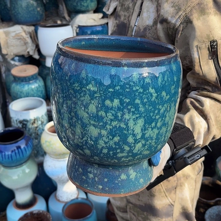 高度25厘米口20厘米