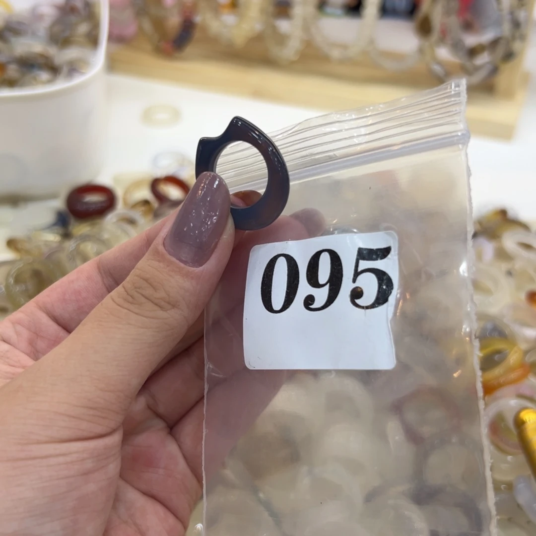 玛瑙/玉髓戒指合金95港9