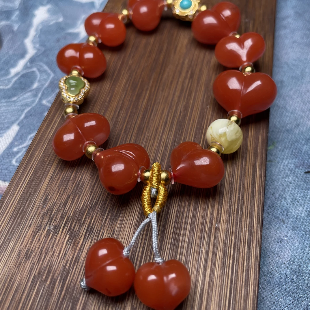 联合樱桃红南红diy屁桃手串