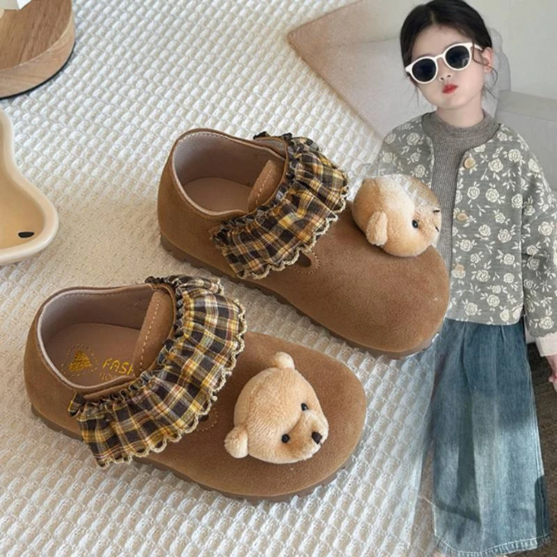 韩版女童鞋2025春秋新款女童卡通小熊可爱勃肯鞋软底女孩宝宝单鞋