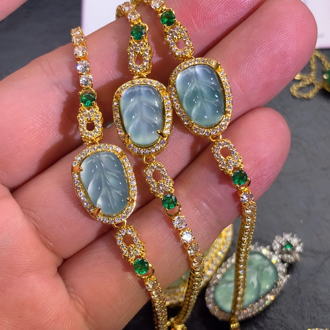 翡翠颈饰未镶嵌叶子手链