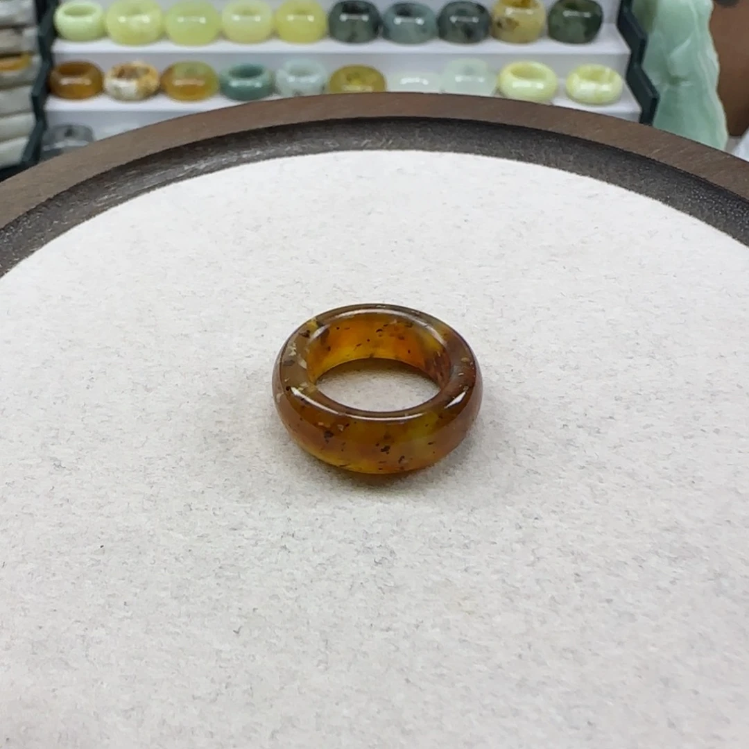 尧****蛇纹石玉合金戒指内径16.4