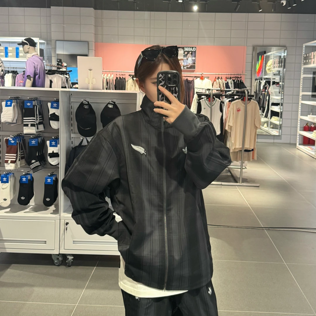 Adidas TRACK TOP 橄榄球风格纹休闲运动夹克外套KG4633