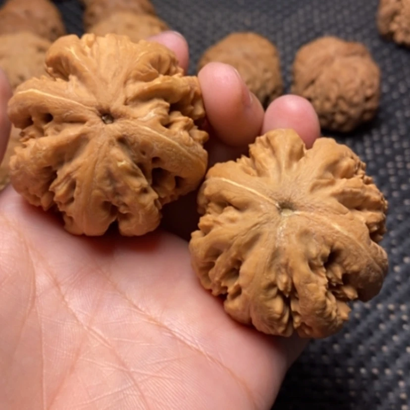 【闪购商品】文玩核桃吊坠海****9霸王龙